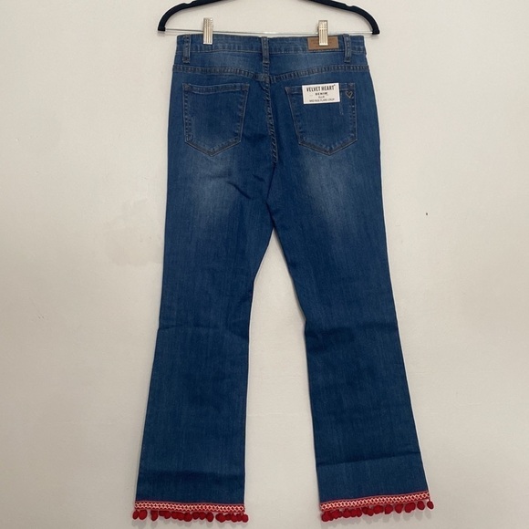 Velvet Heart Ellie Mid Rise Flare Crop Capri Denim Jeans Red Frayed size 27 NWT - Picture 4 of 5